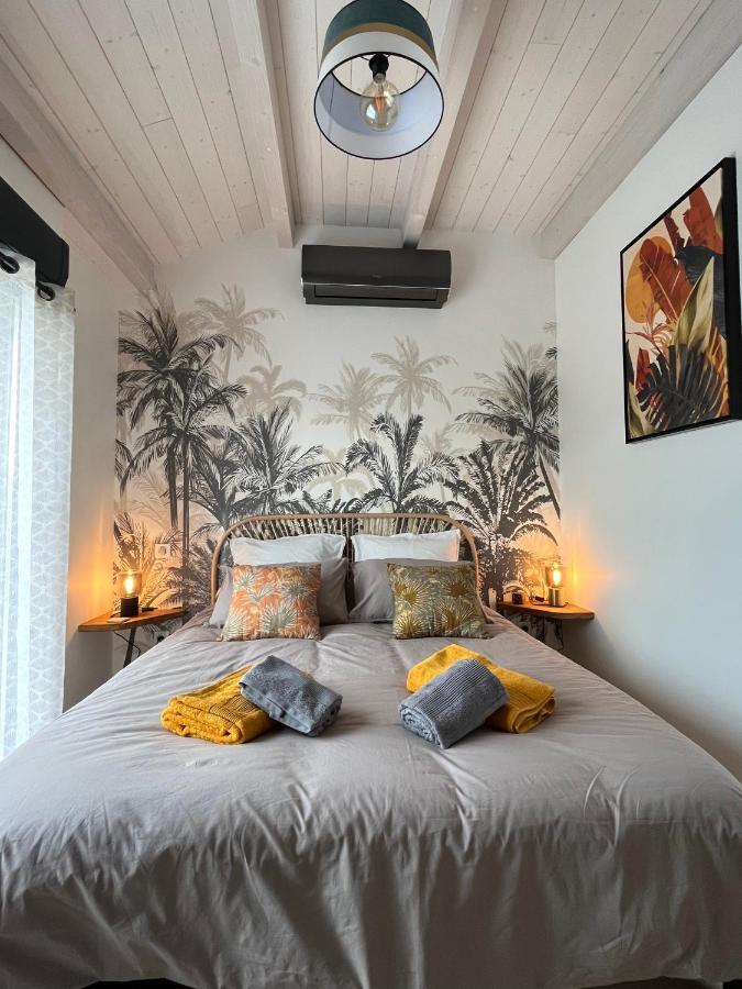 Chambre Au Calme Avec Spa Privatif Gratuit Sud Aveyron Les Palmiers Des Causses Saint-Rome-de-Tarn Exterior photo